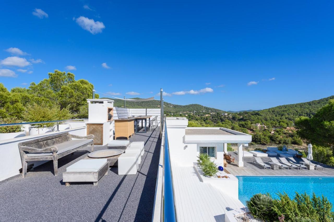 Villa Exquisite Ibiza I Jaw Dropping Sea Views I Casa Blanca Jondal I 4 Bedrooms I Gym I Outdoor Kitchen I *
